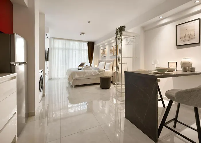 Estia Premium Apartments - Luxury Kingbed Studio Vackhou 1 * Soluň